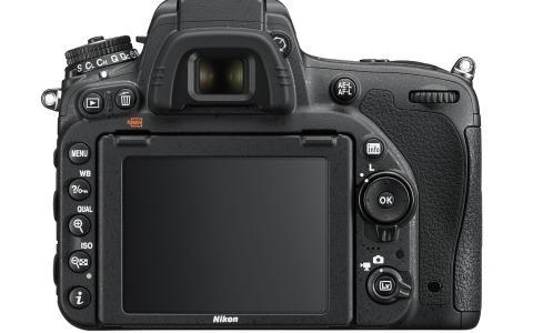 Nikon D750 back